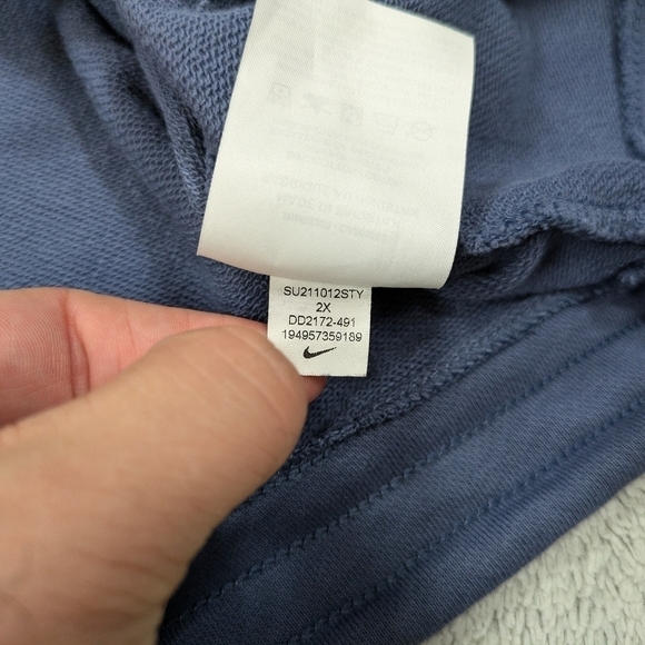 Nike Shirt Women's 2X Blue Sportswear Icon Clash Graphic Logo Crop Sweat Top - Picture 8 of 9